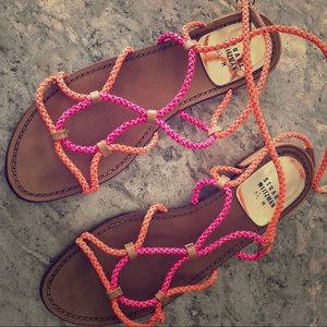 Super cute Stuart Weitzman sandals size 8,5
